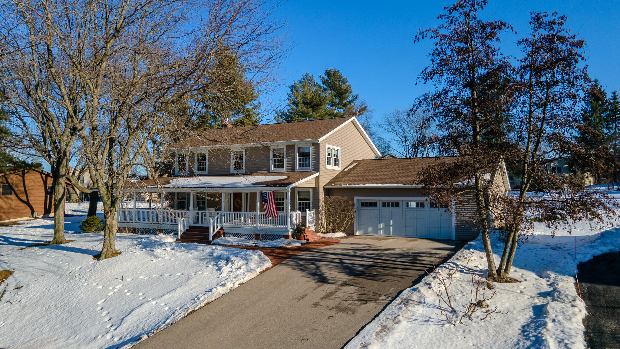 W5749 Thistledown Dr