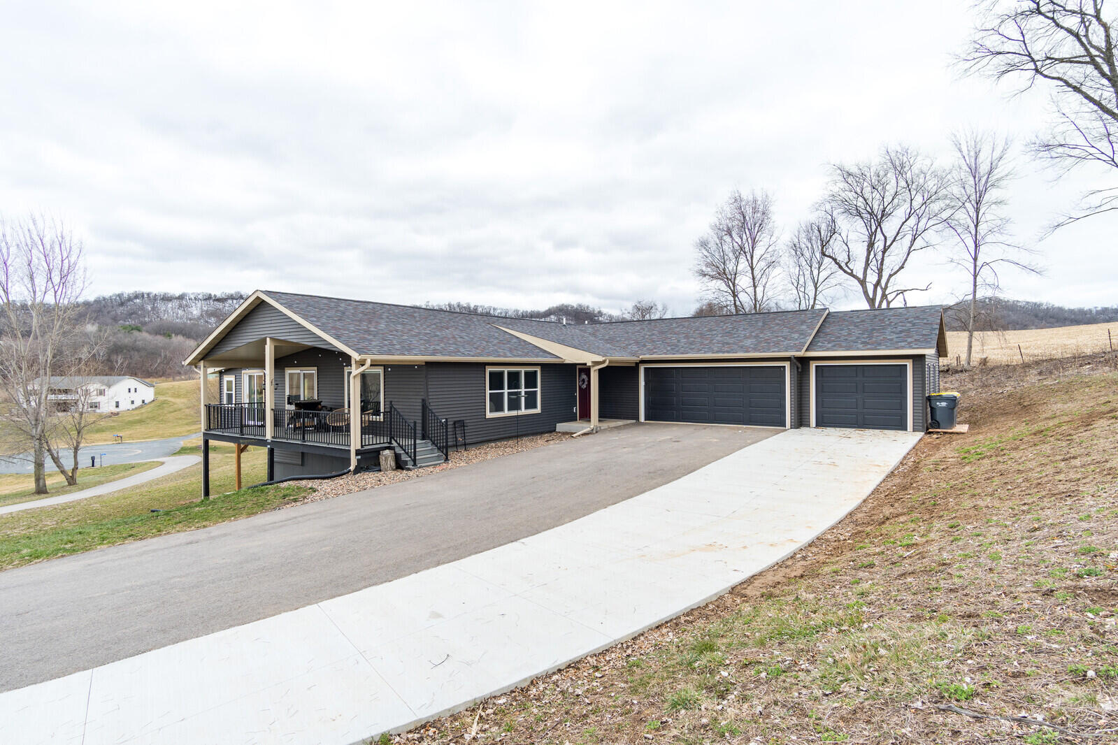 N16476 Lloyd Ln