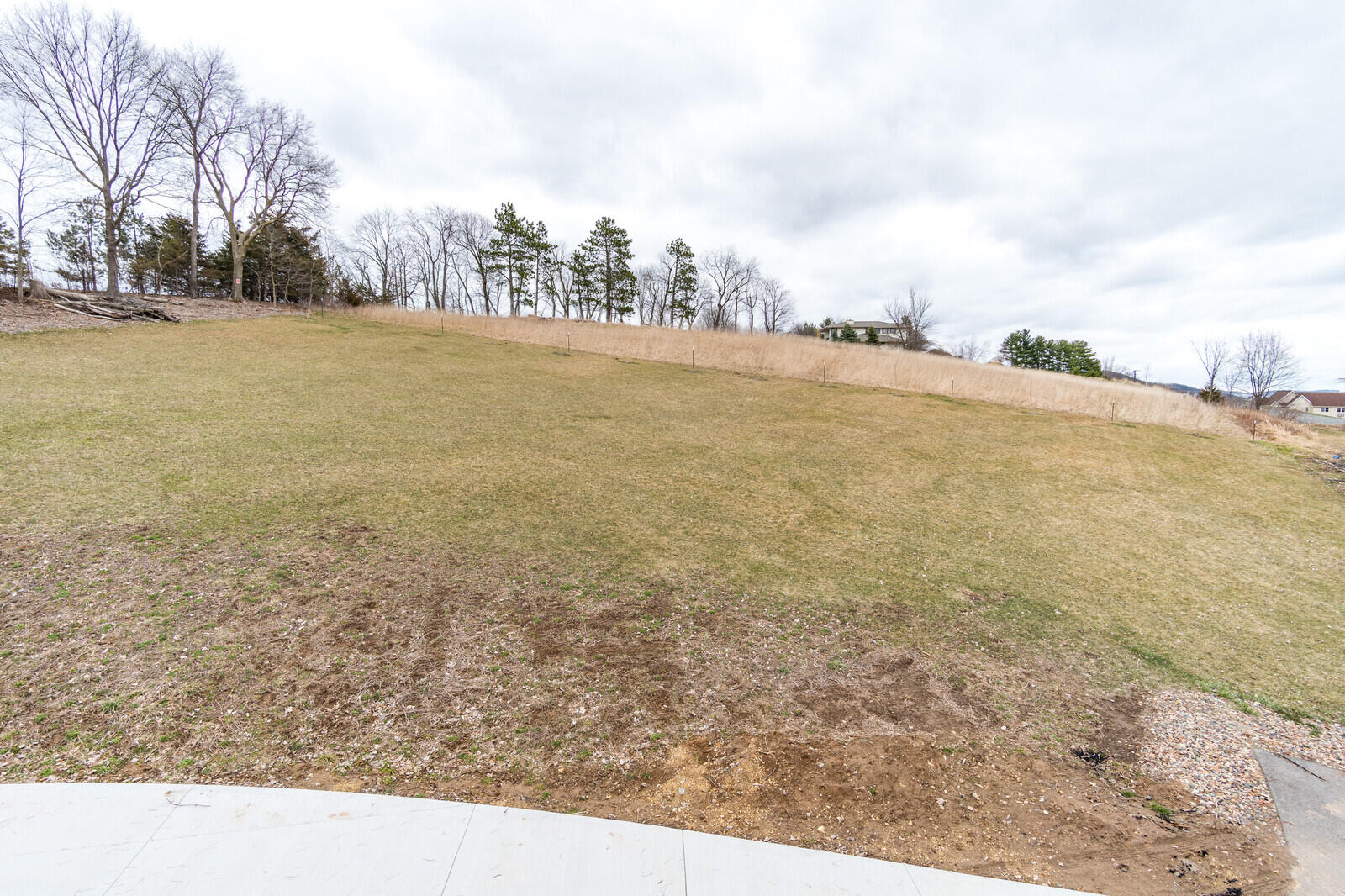 N16476 Lloyd Ln