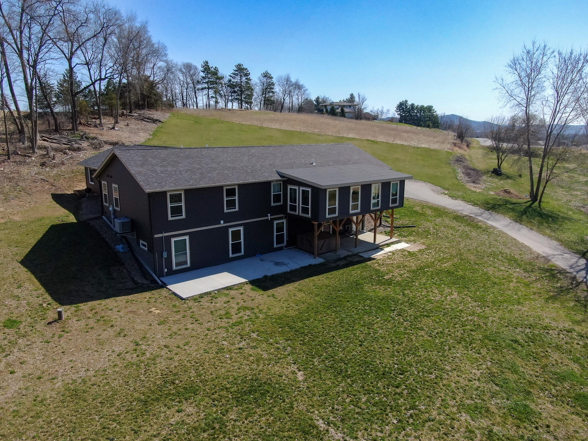 N16476 Lloyd Ln