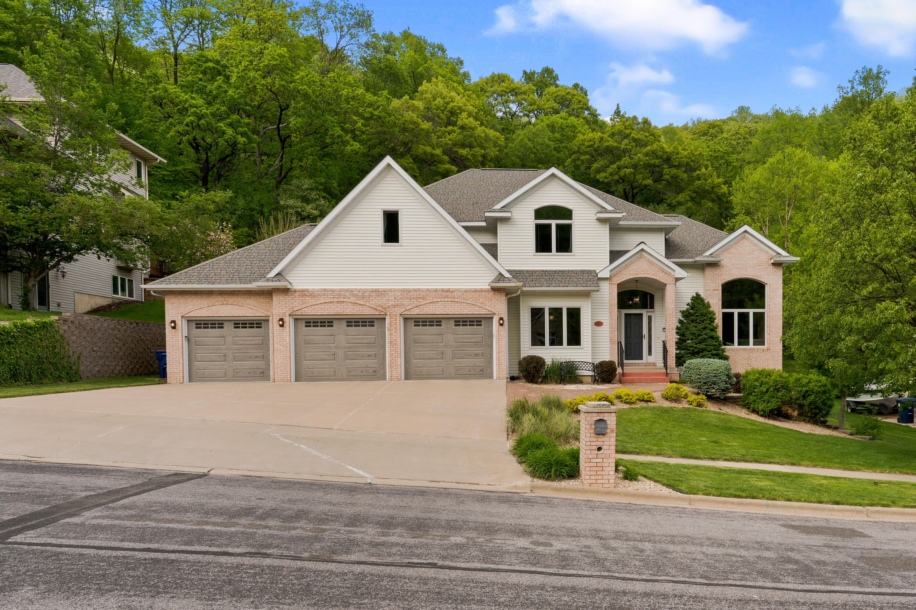 1152 Aspen Valley Dr