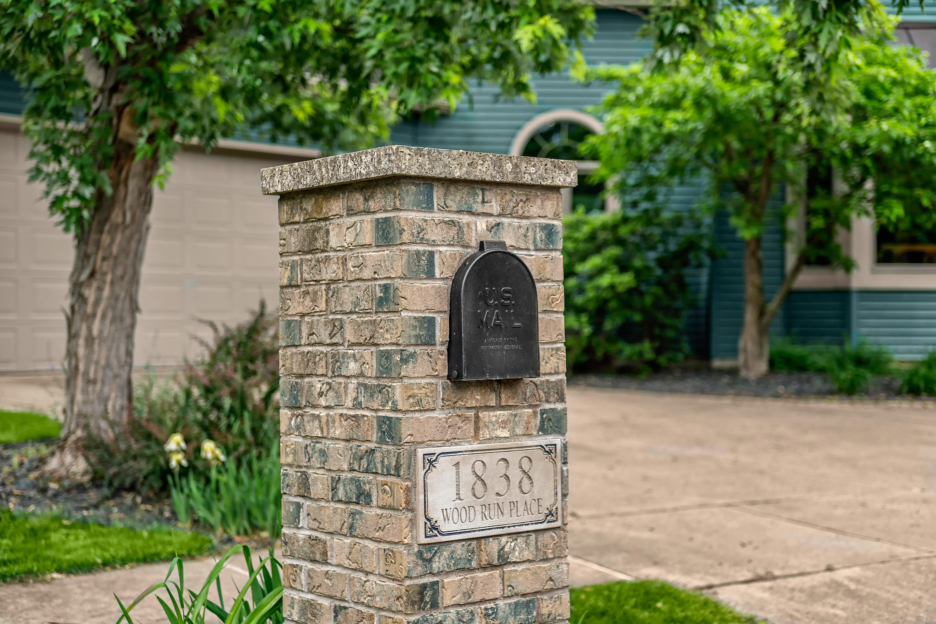 1838 Wood Run Pl