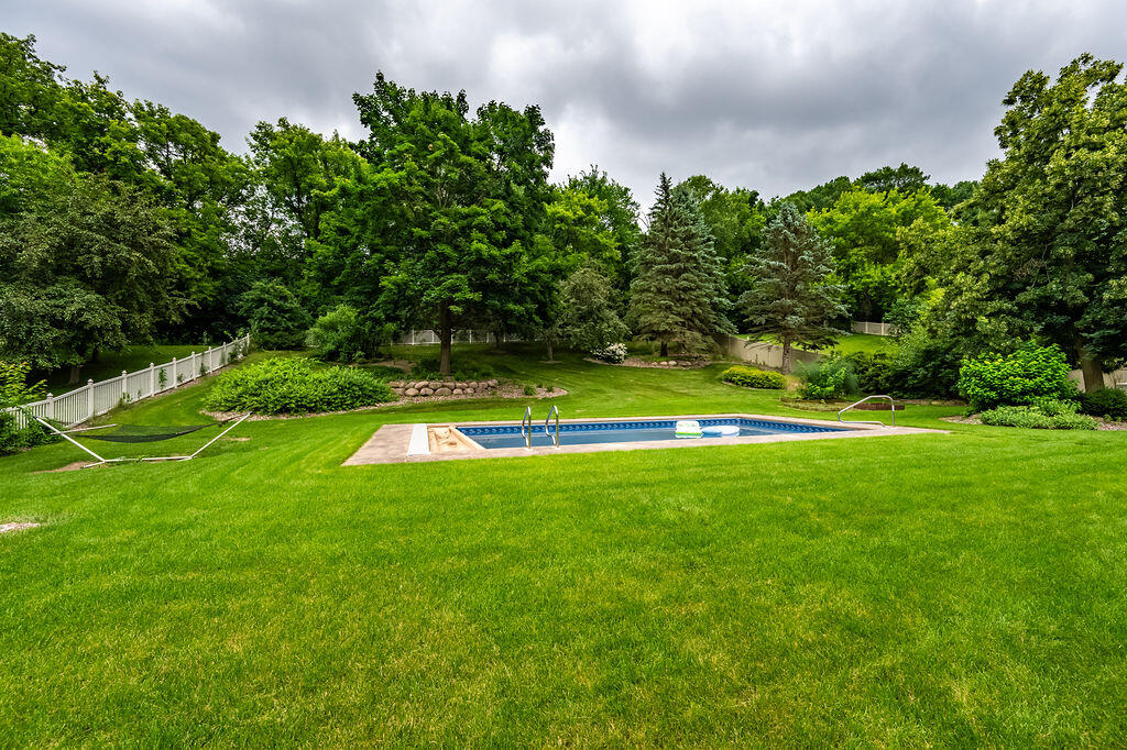 2260 Evenson Dr