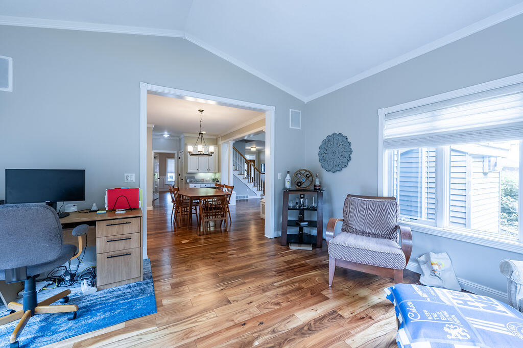 2260 Evenson Dr