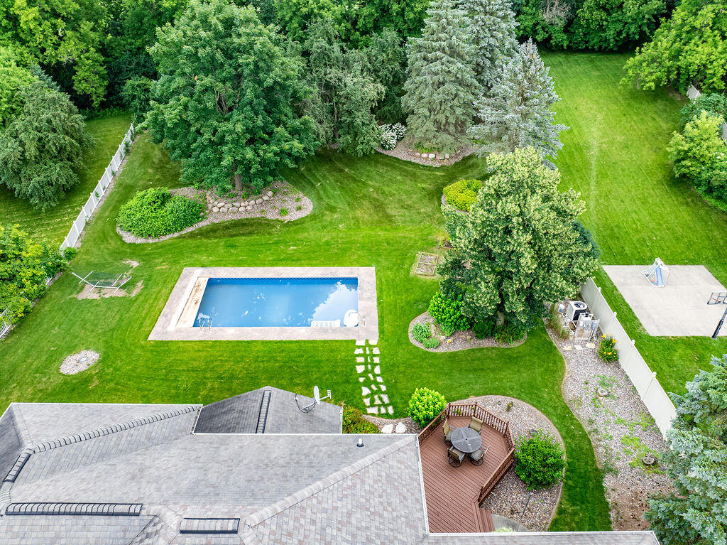 2260 Evenson Dr
