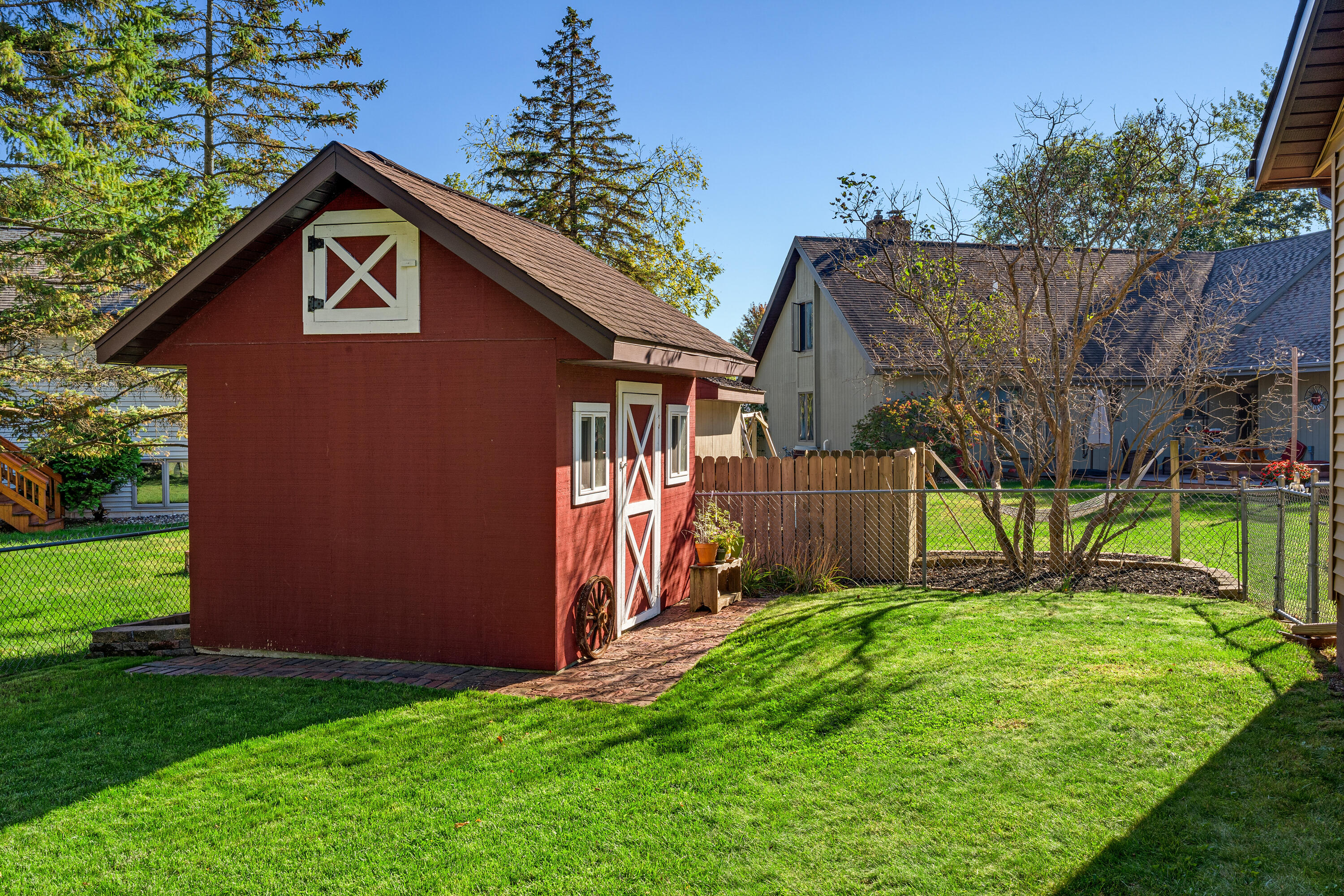 608 N 8th Ave
