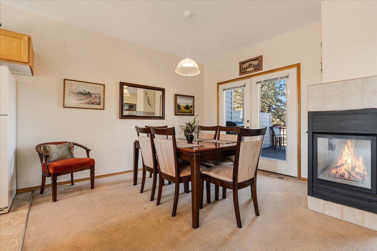 1140 Golden Pheasant Drive