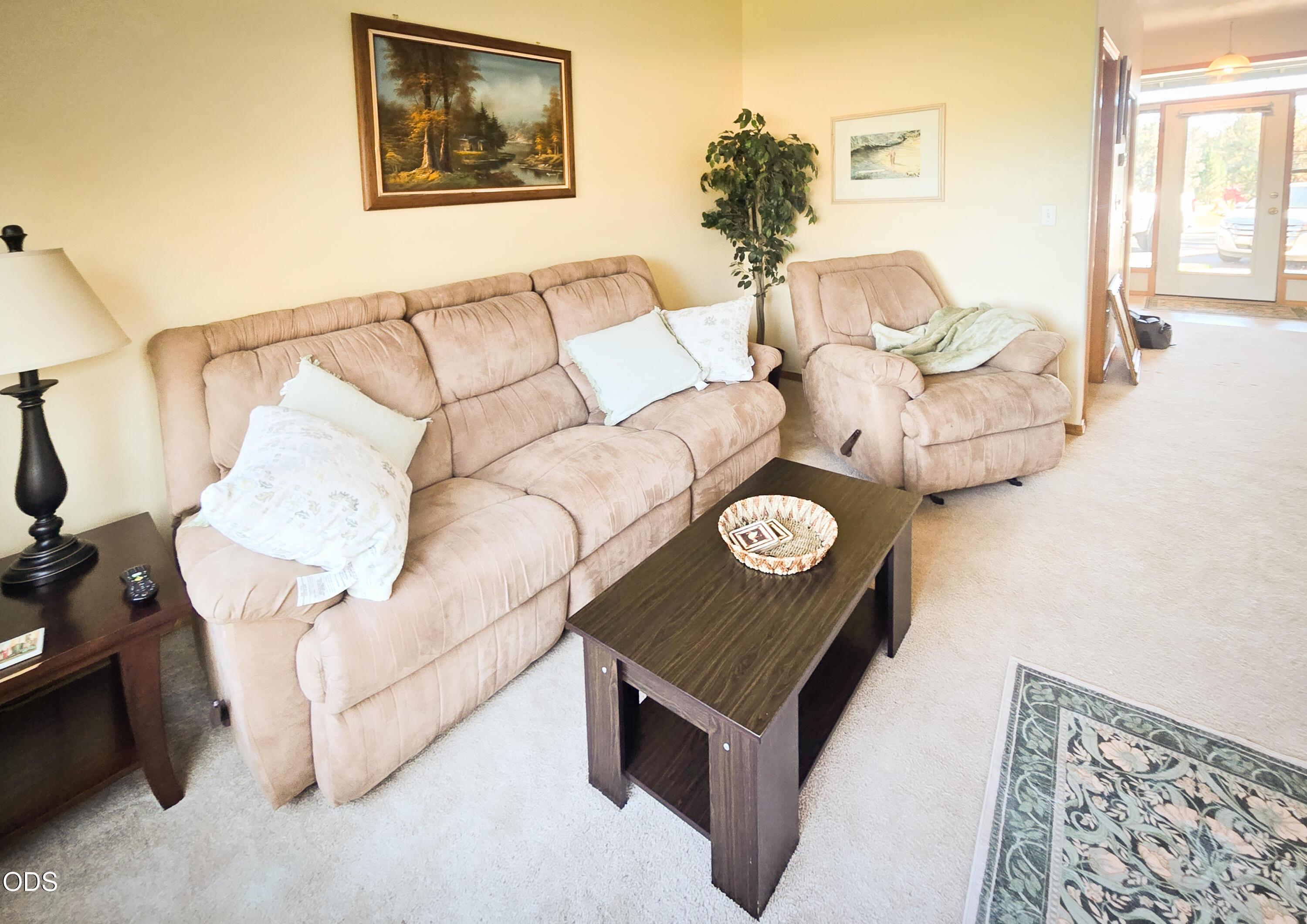 1140 Golden Pheasant Drive