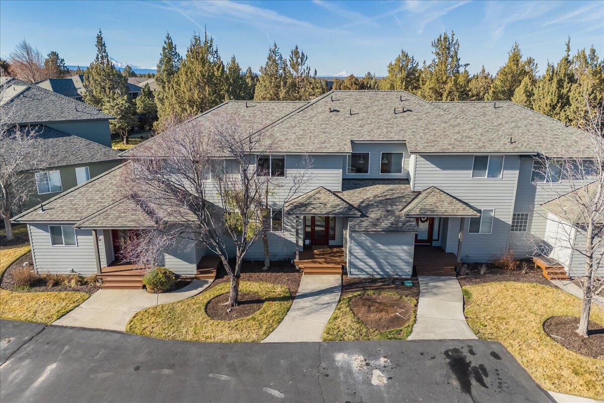 1140 Golden Pheasant Drive