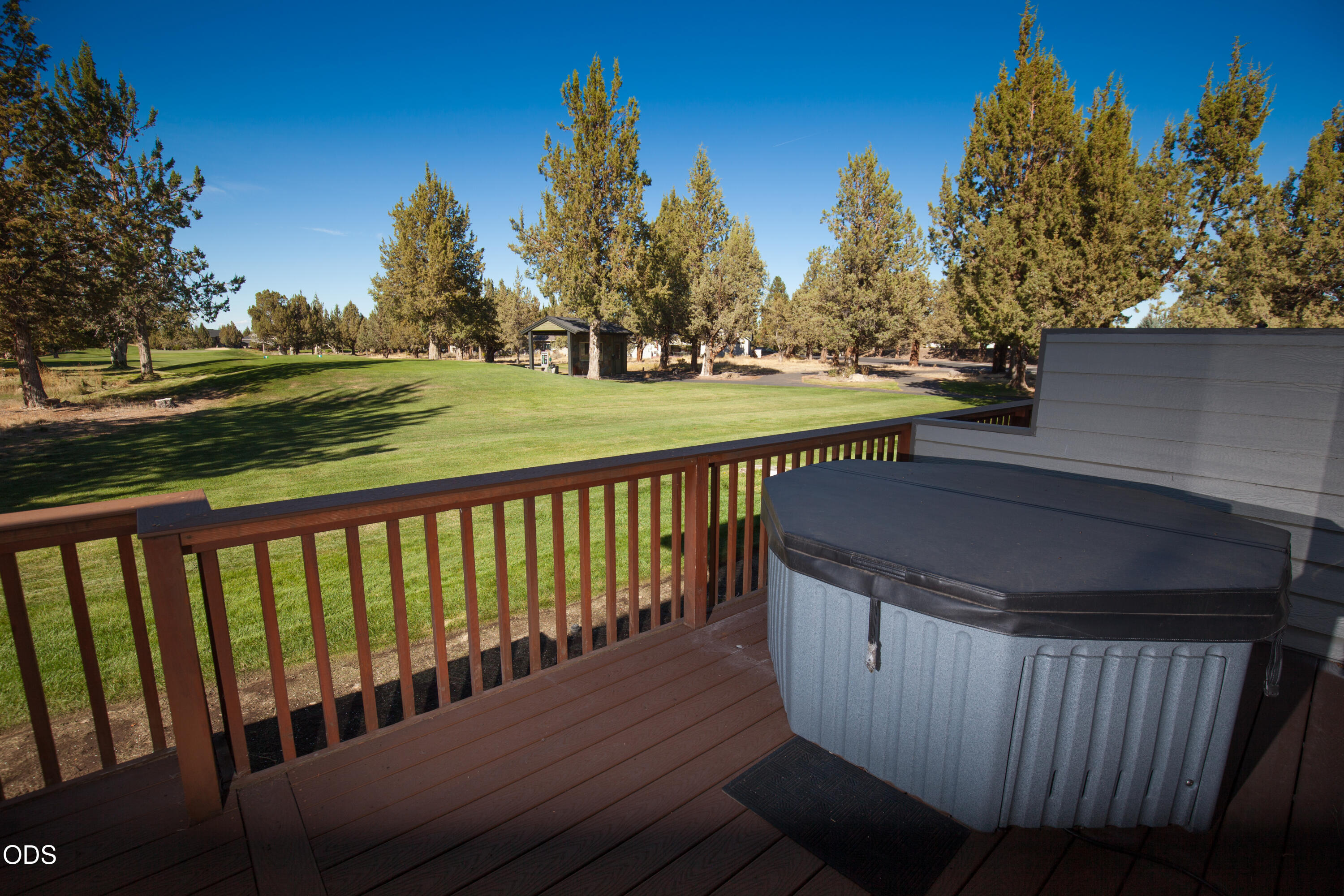 1140 Golden Pheasant Drive