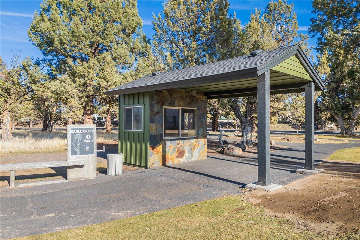 1140 Golden Pheasant Drive