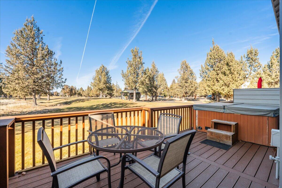 1140 Golden Pheasant Drive