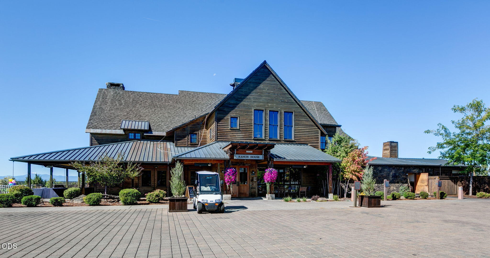 15673 SW Hope Vista Drive, 568