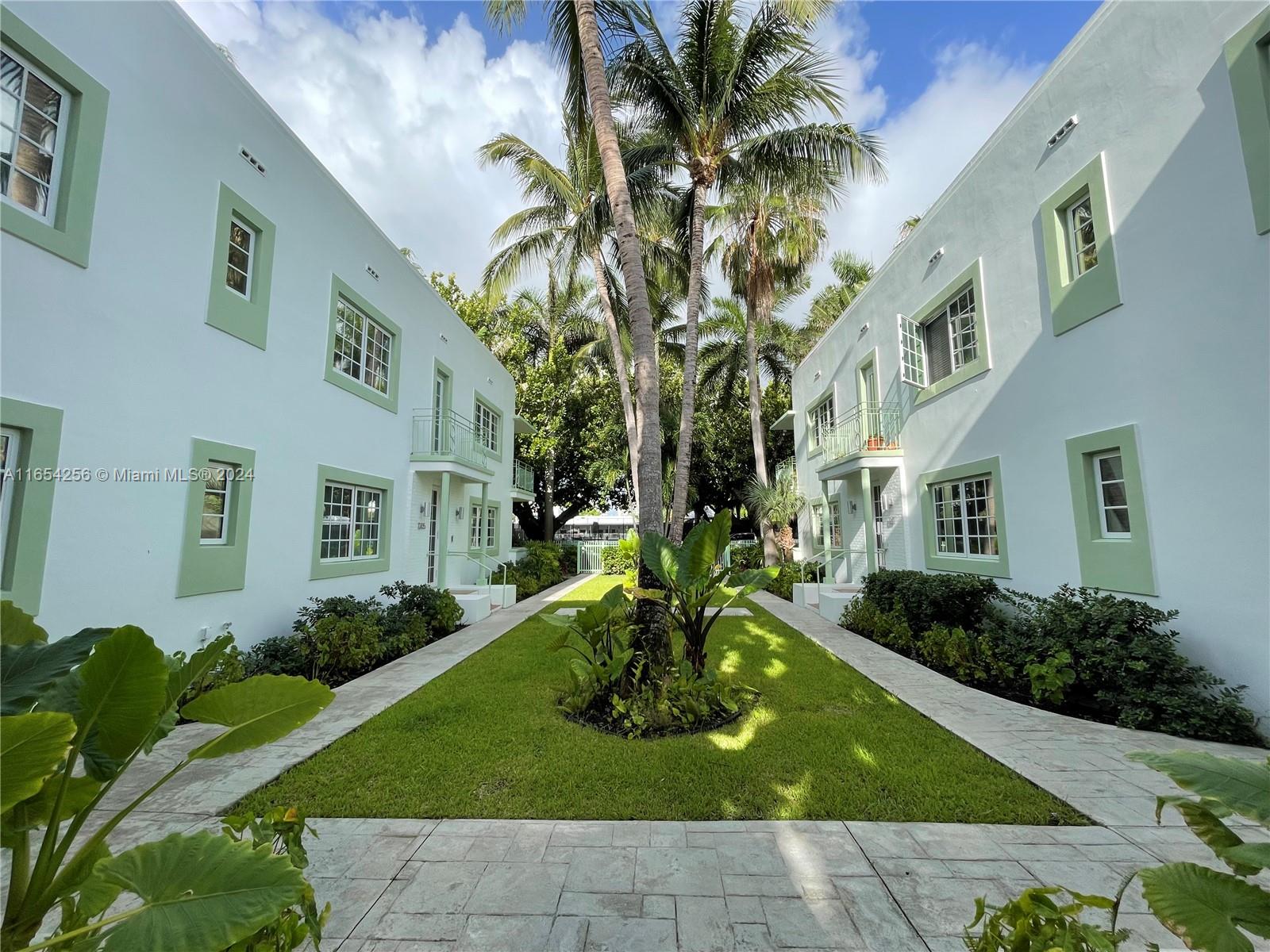 1207 Meridian Ave # 10