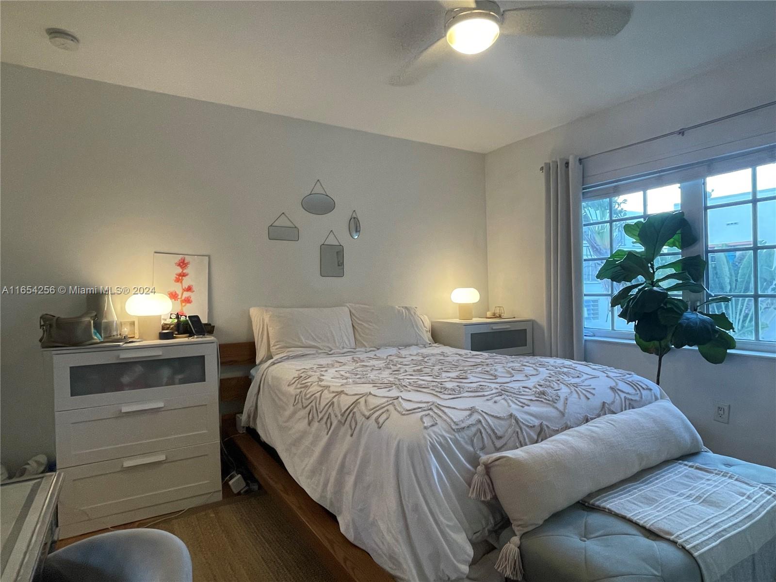 1207 Meridian Ave # 10