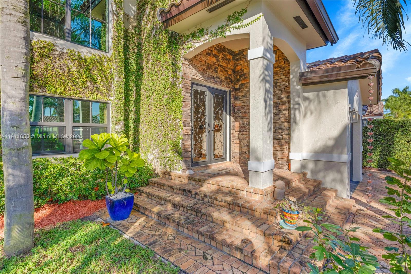 10845 SW 75th St # 10845