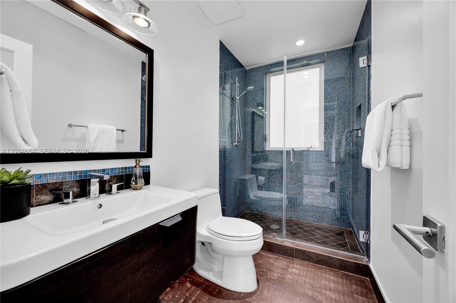 101 SW 21st Rd