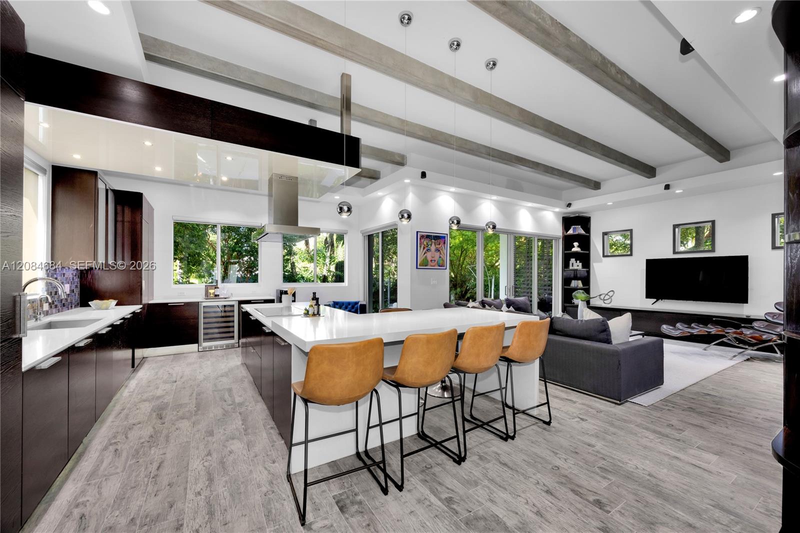 101 SW 21st Rd
