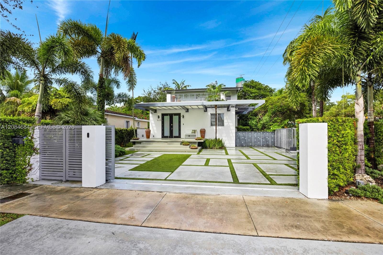 101 SW 21st Rd