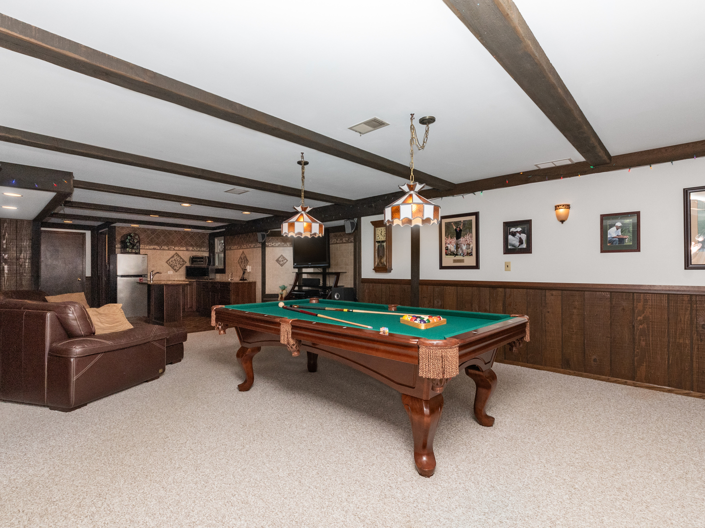 41W586 Golden Oaks Lane