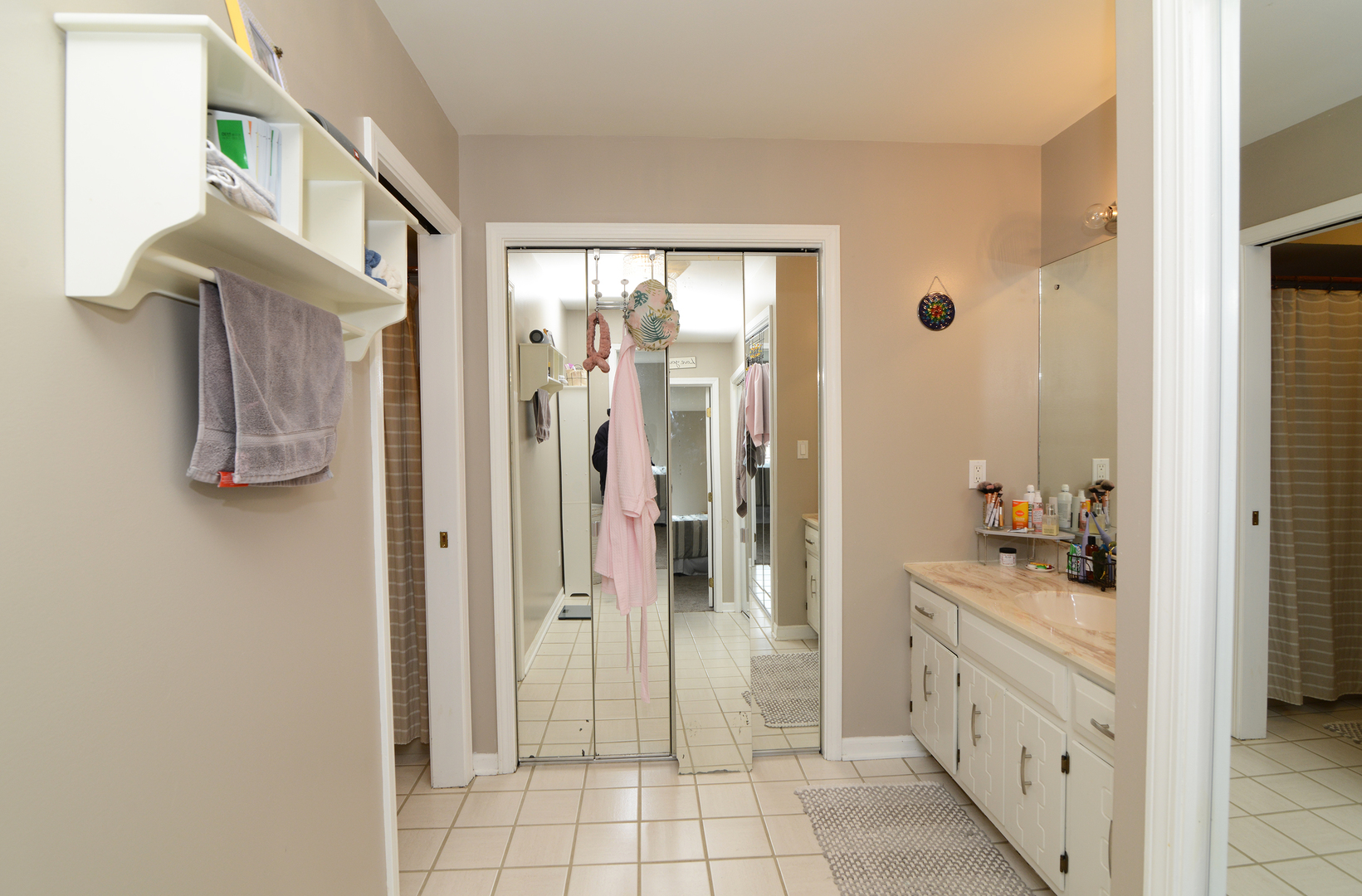 116 Dunham Place Commons Unit: 116