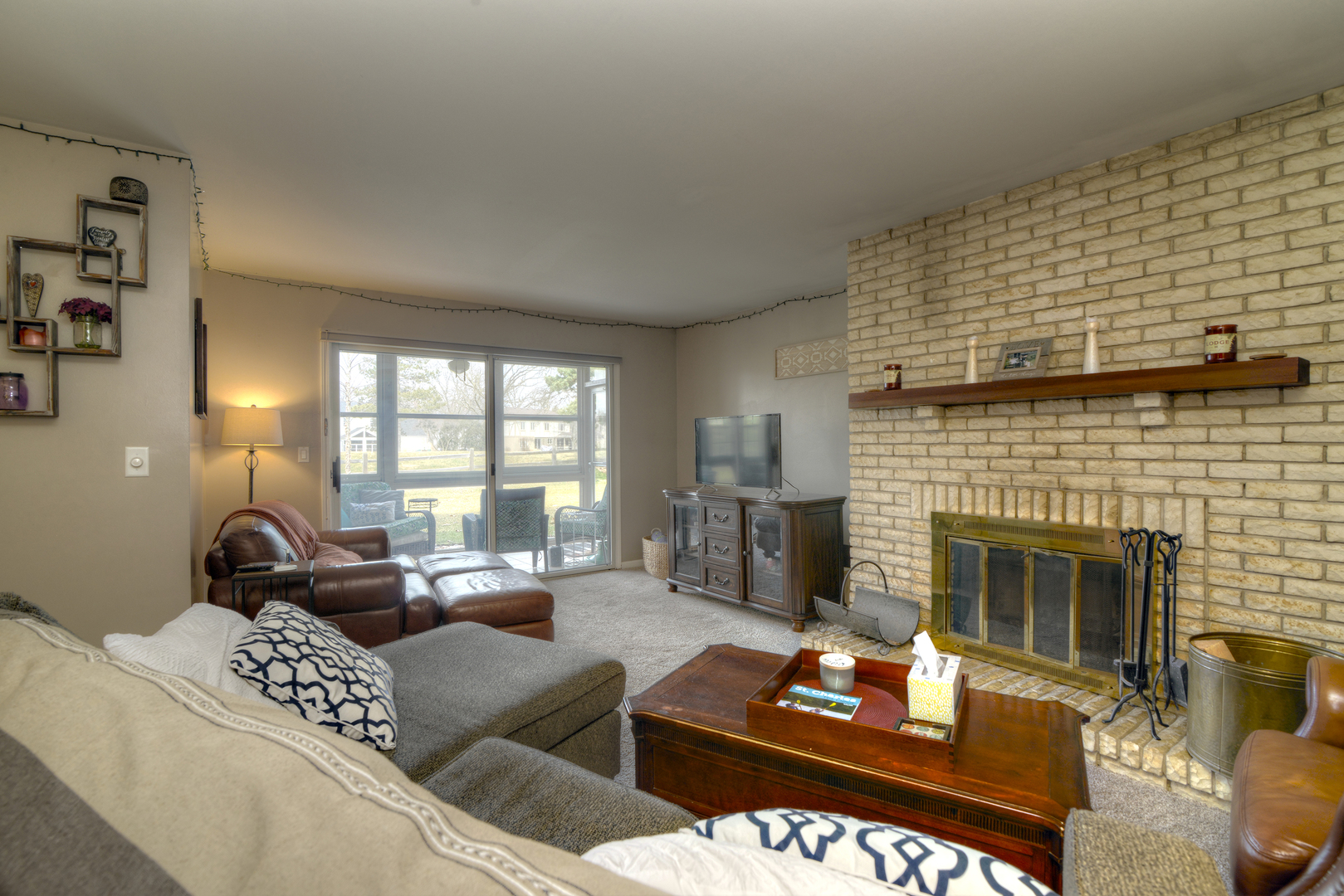 116 Dunham Place Commons Unit: 116