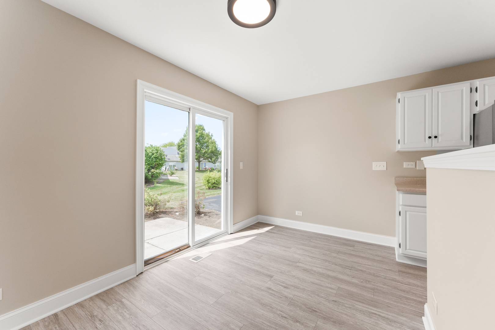 684 Fieldcrest Drive Unit: A