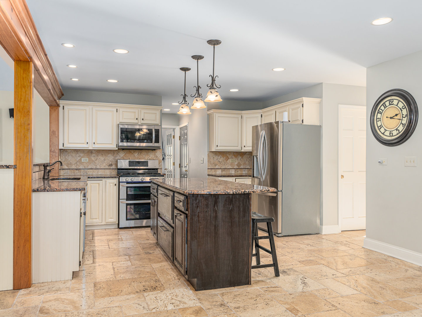 1069 Winnebago Trail