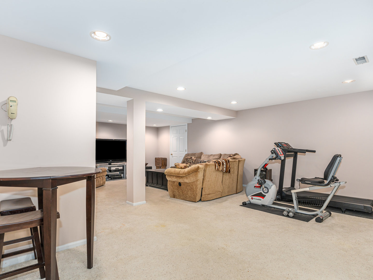 1069 Winnebago Trail