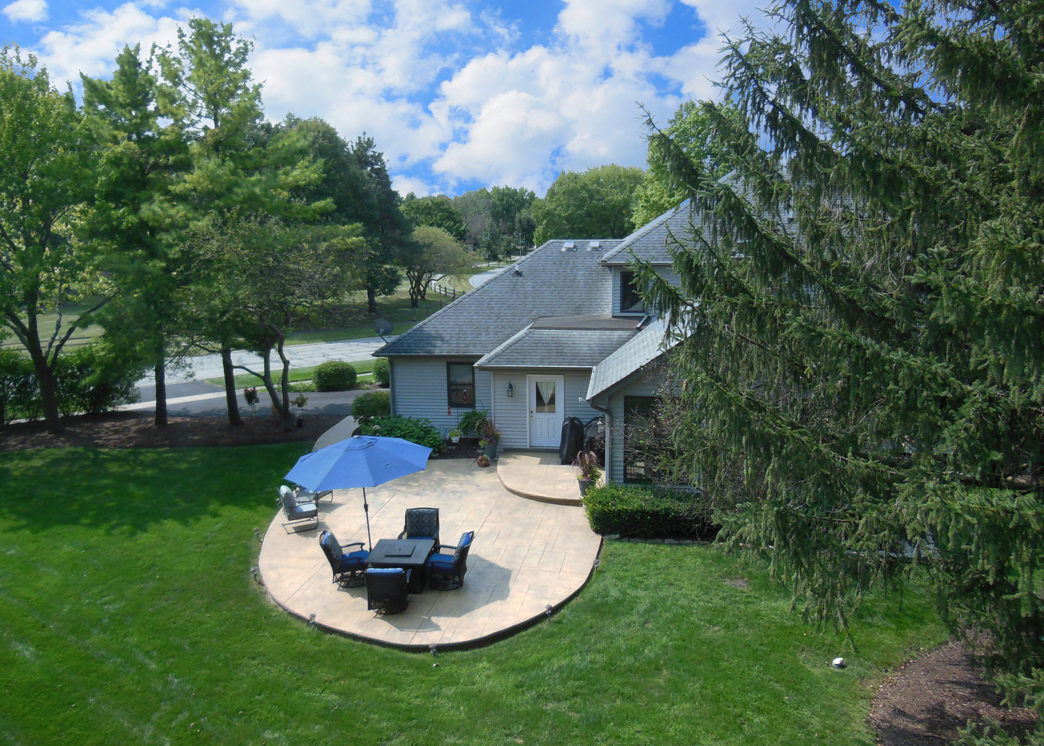 1069 Winnebago Trail