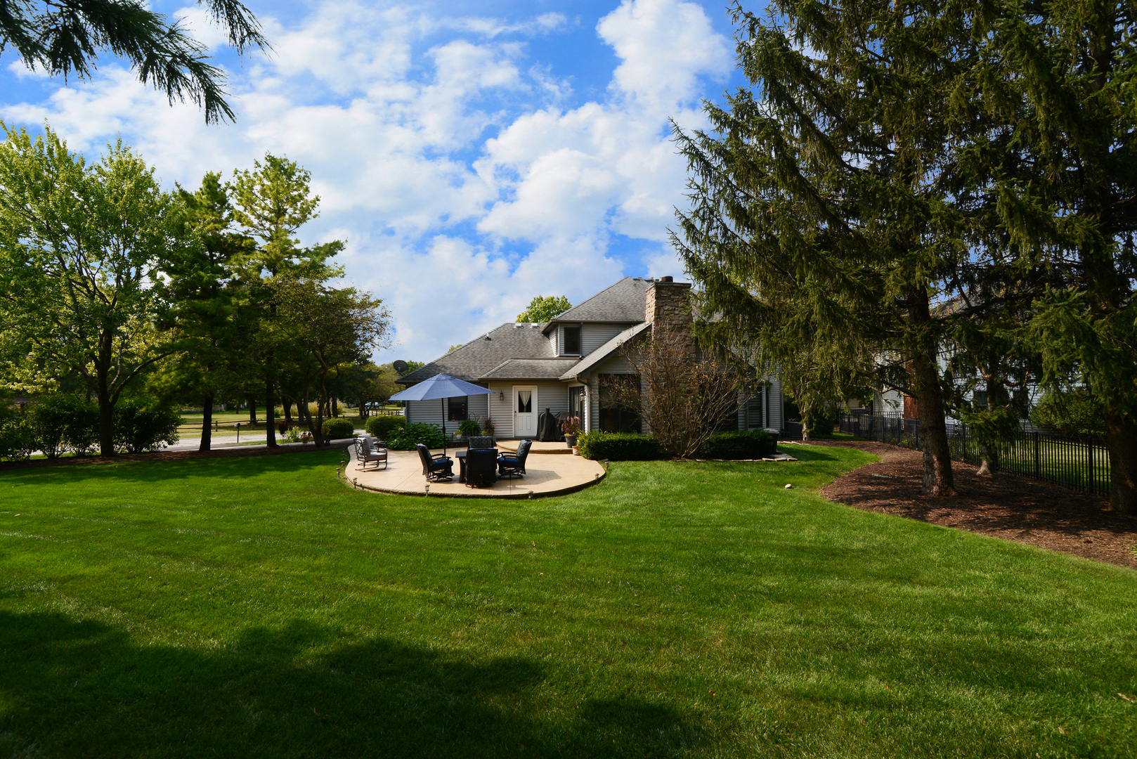 1069 Winnebago Trail