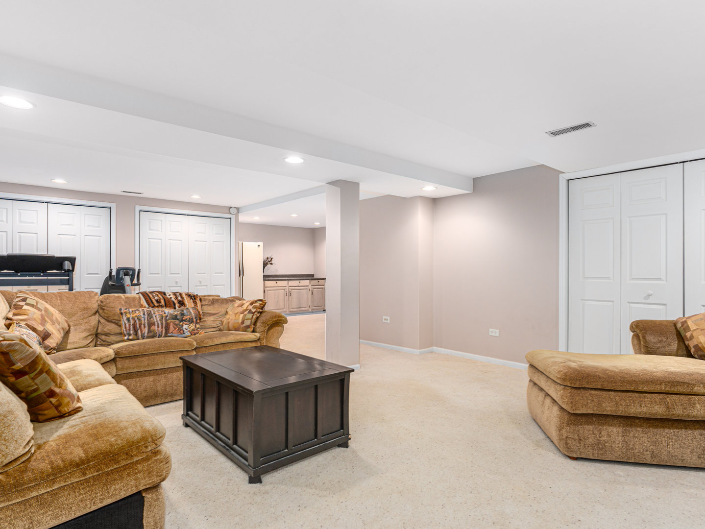 1069 Winnebago Trail