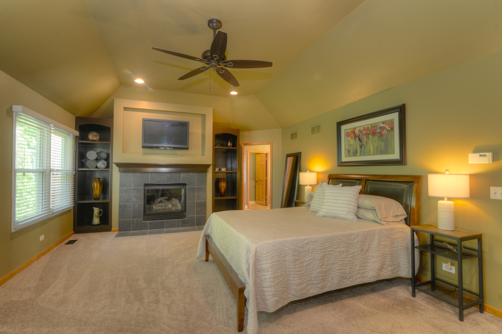 3706 Queen Elizabeth Court
