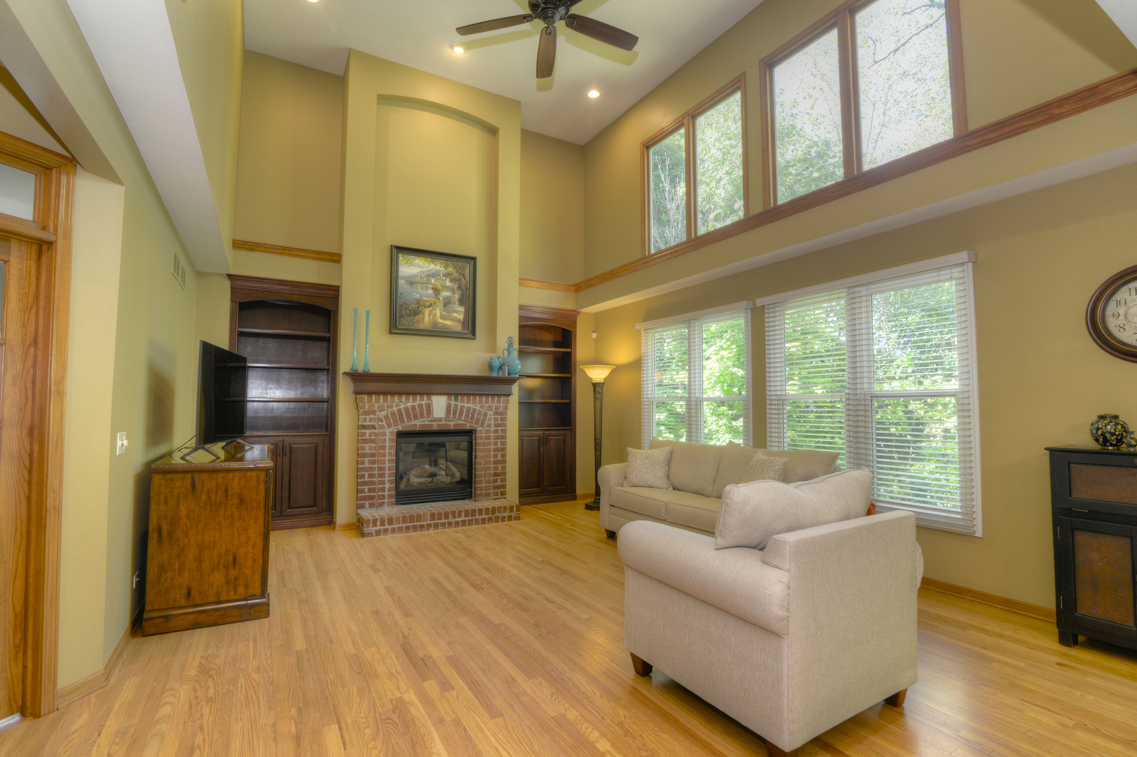3706 Queen Elizabeth Court