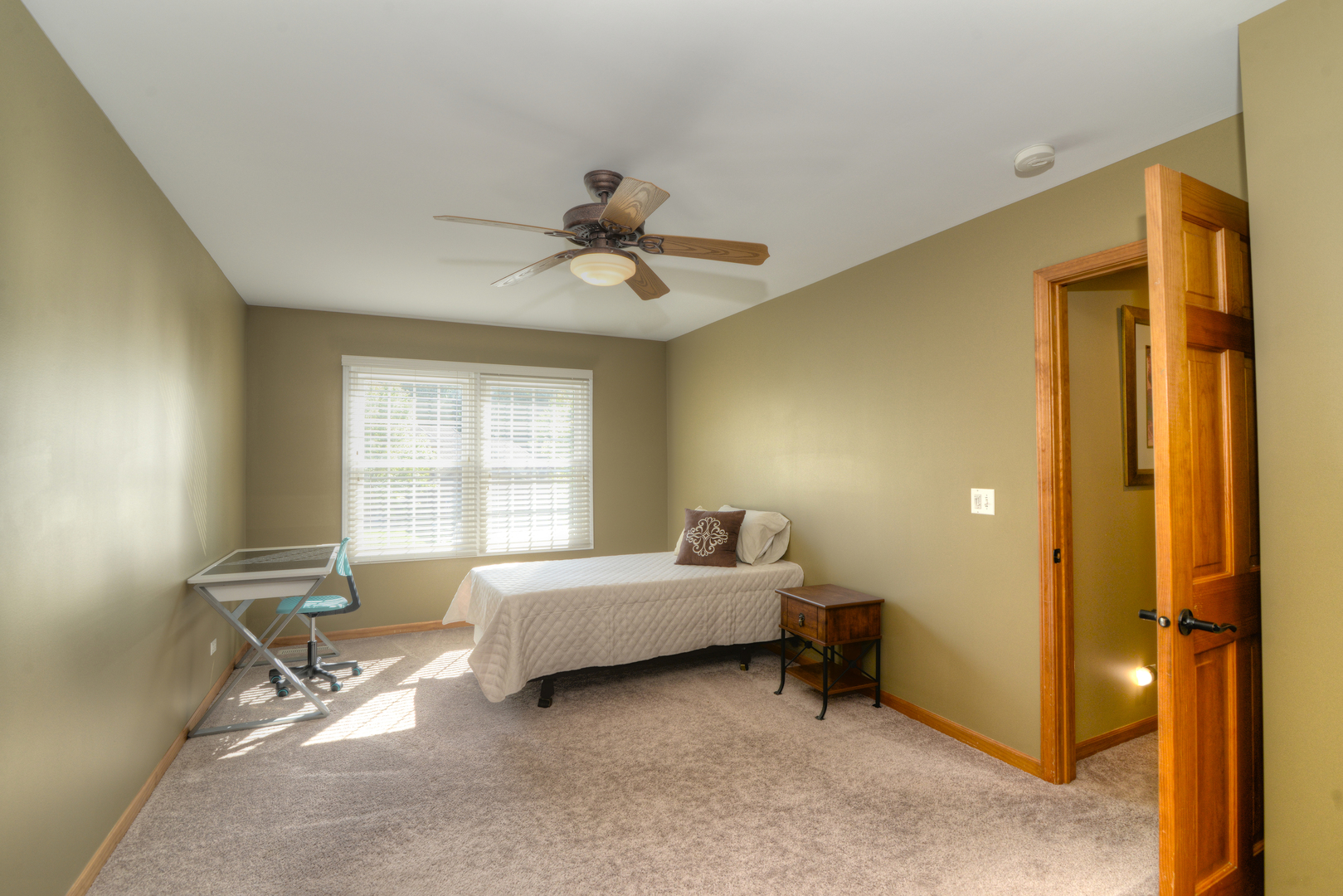 3706 Queen Elizabeth Court