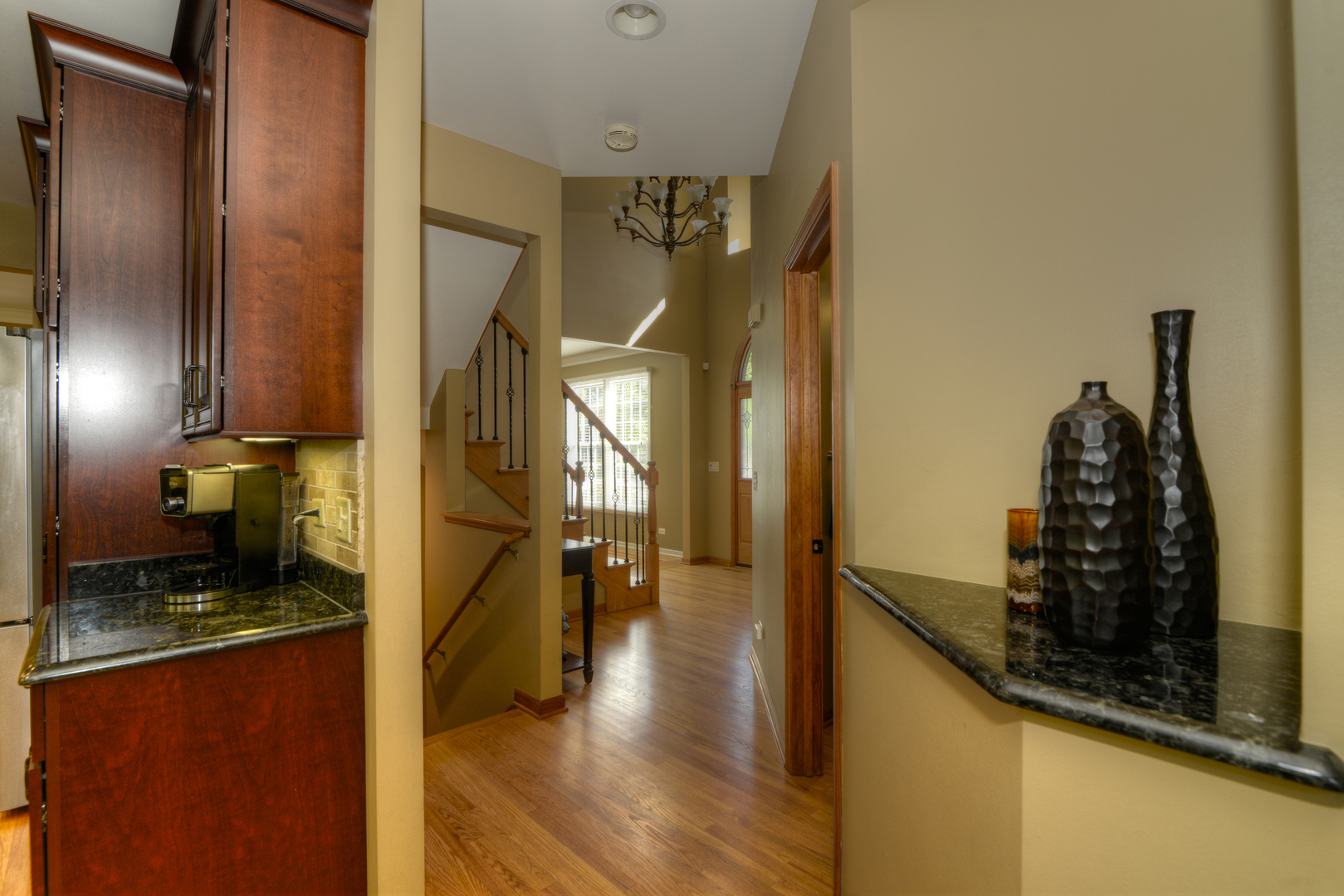 3706 Queen Elizabeth Court