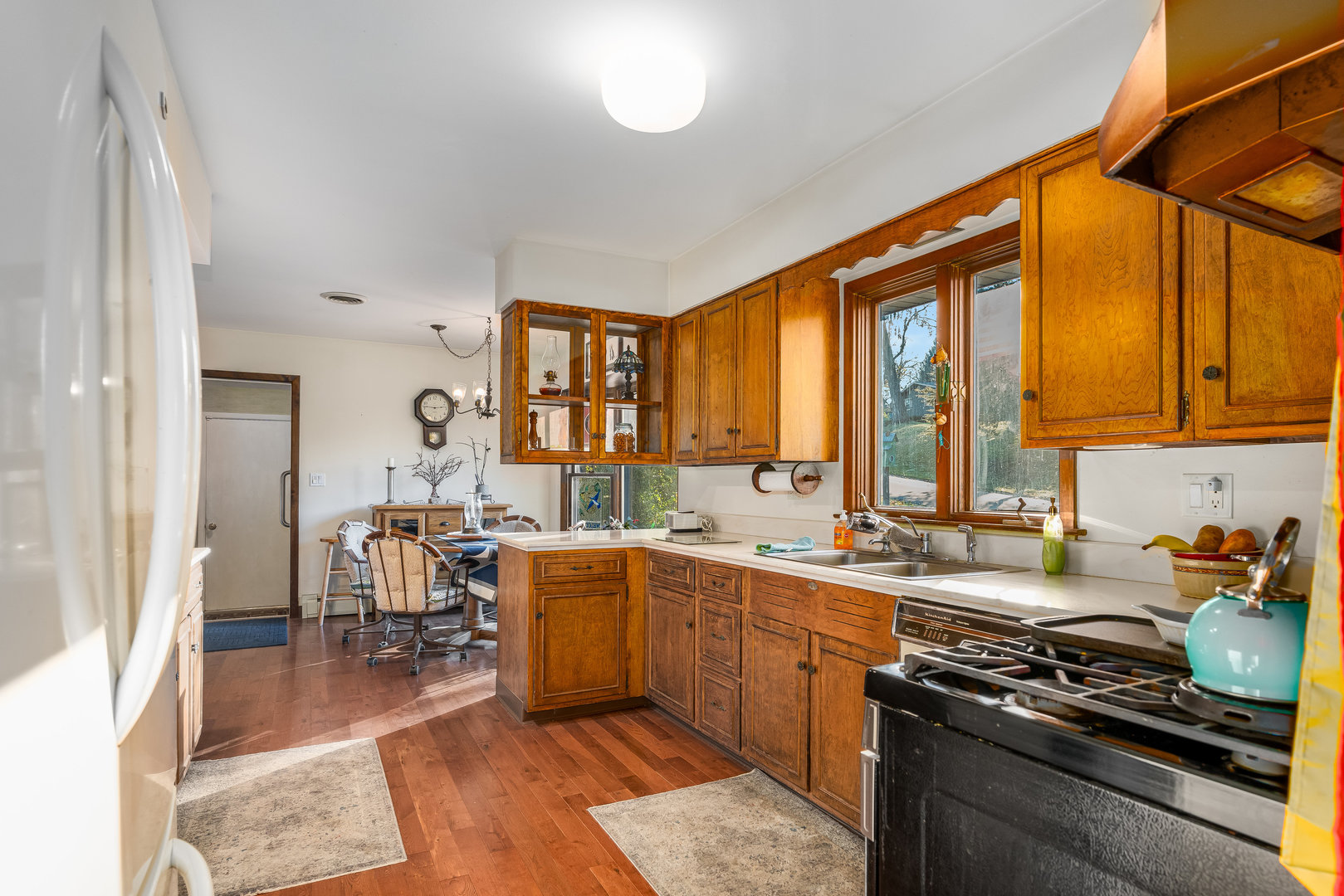 1041 Woodcliff Drive