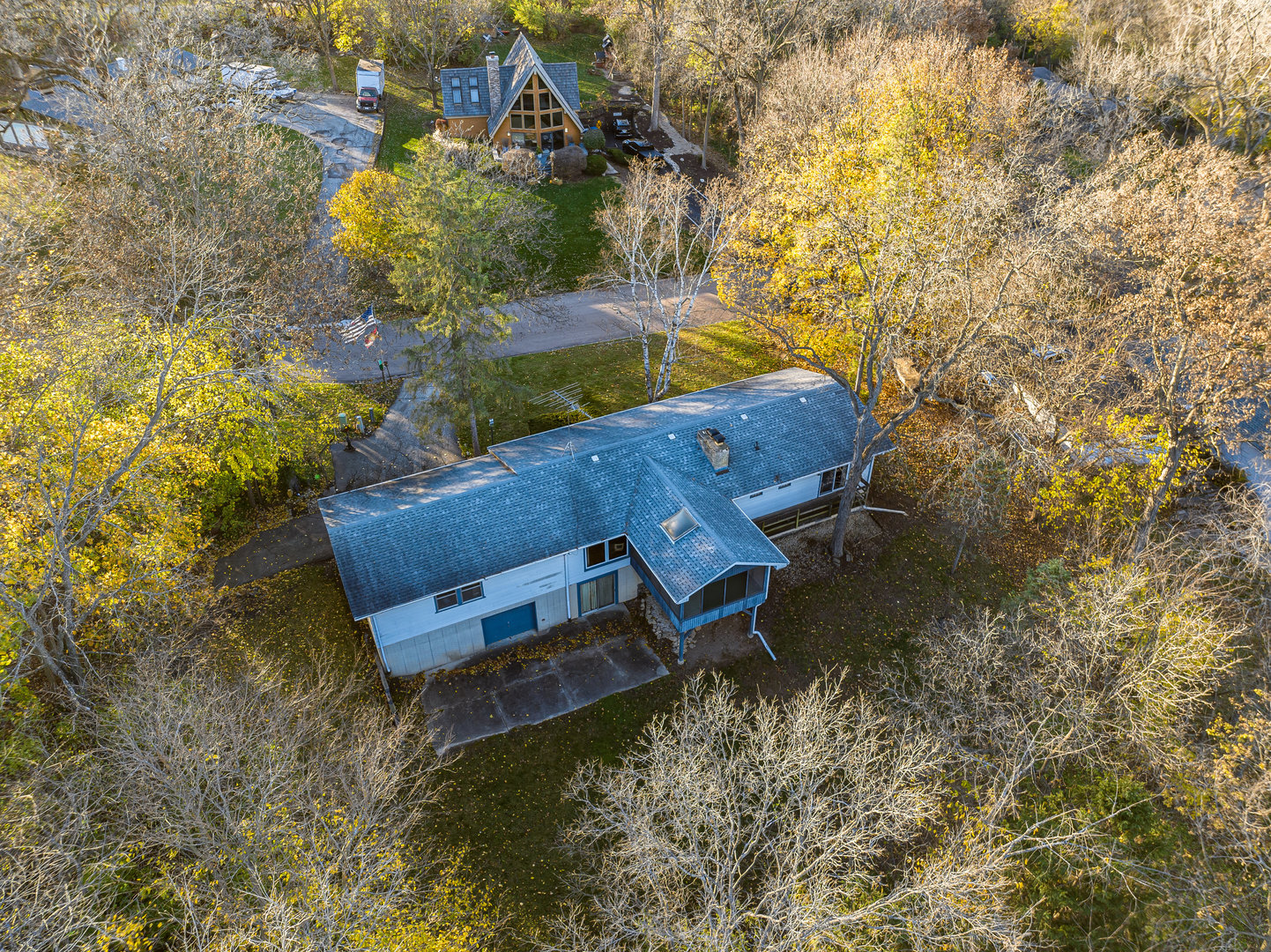 1041 Woodcliff Drive
