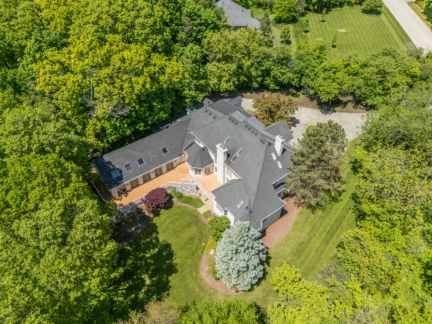 4N680 WARE WOODS Drive