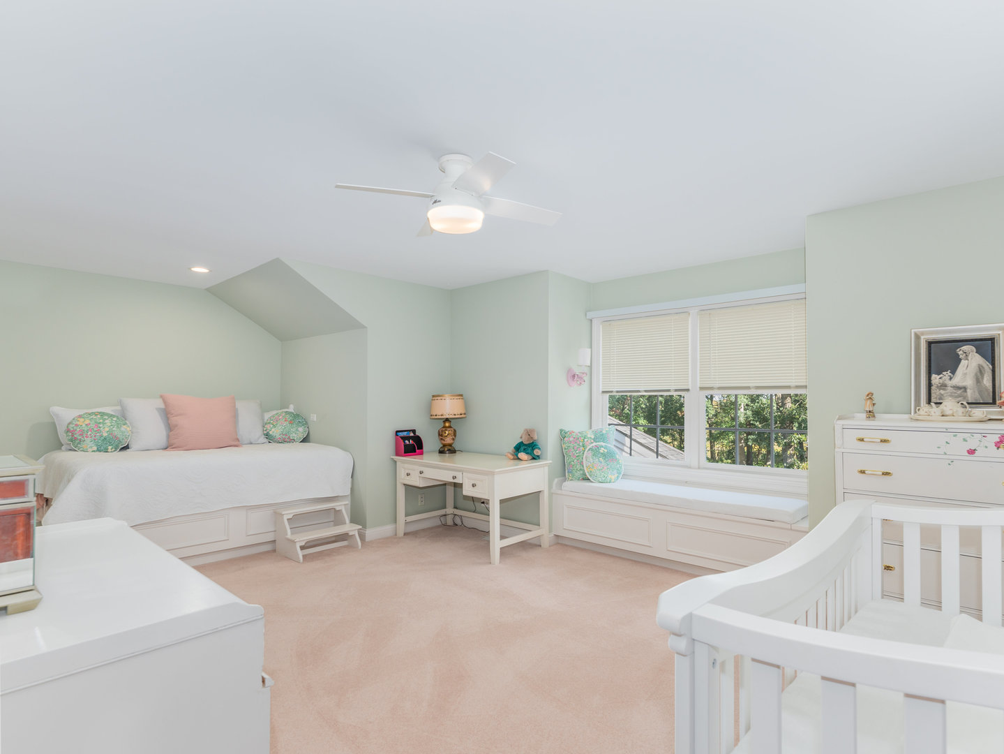 3N071 Campton Woods Drive