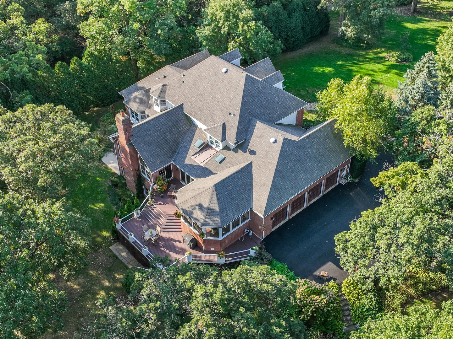 3N071 Campton Woods Drive