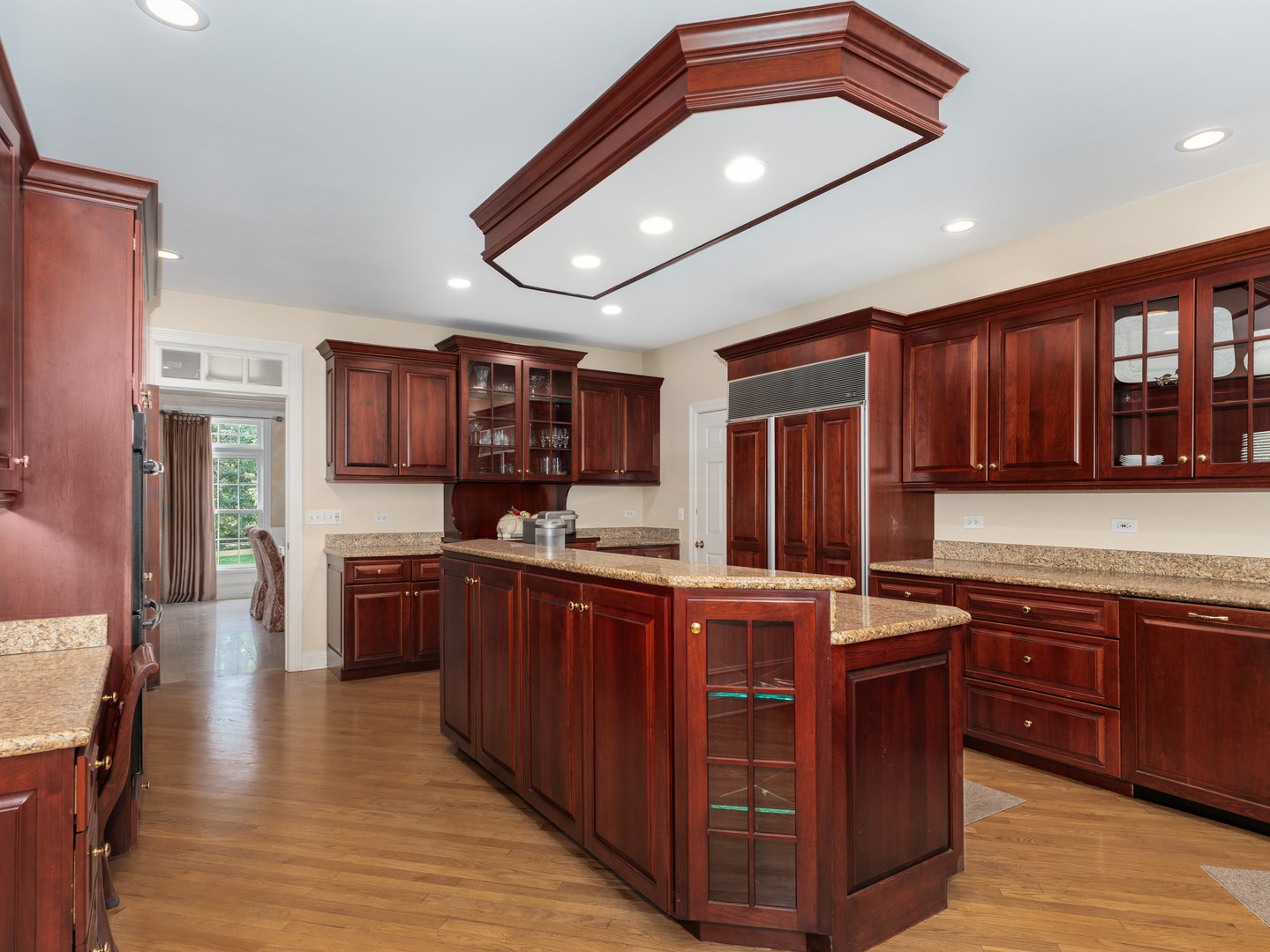 3N071 Campton Woods Drive