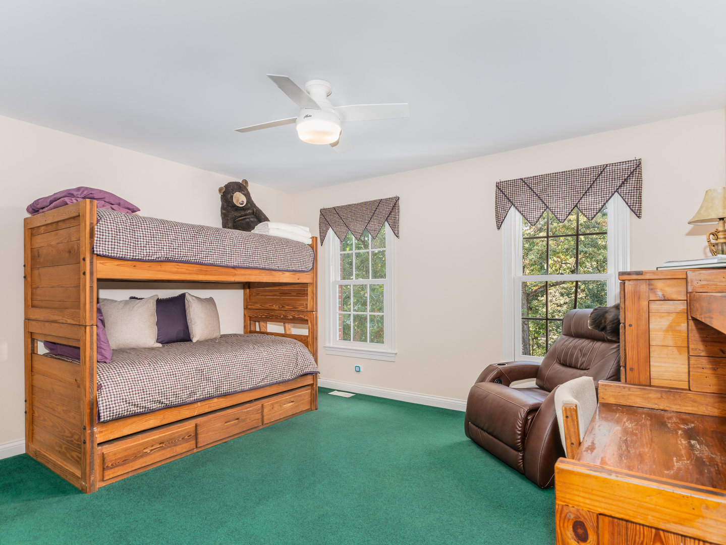 3N071 Campton Woods Drive