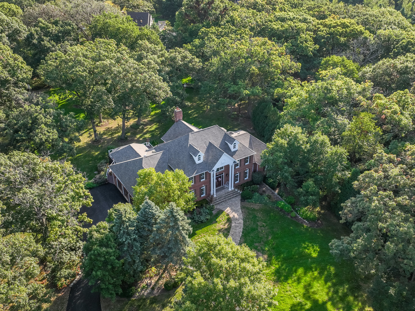 3N071 Campton Woods Drive