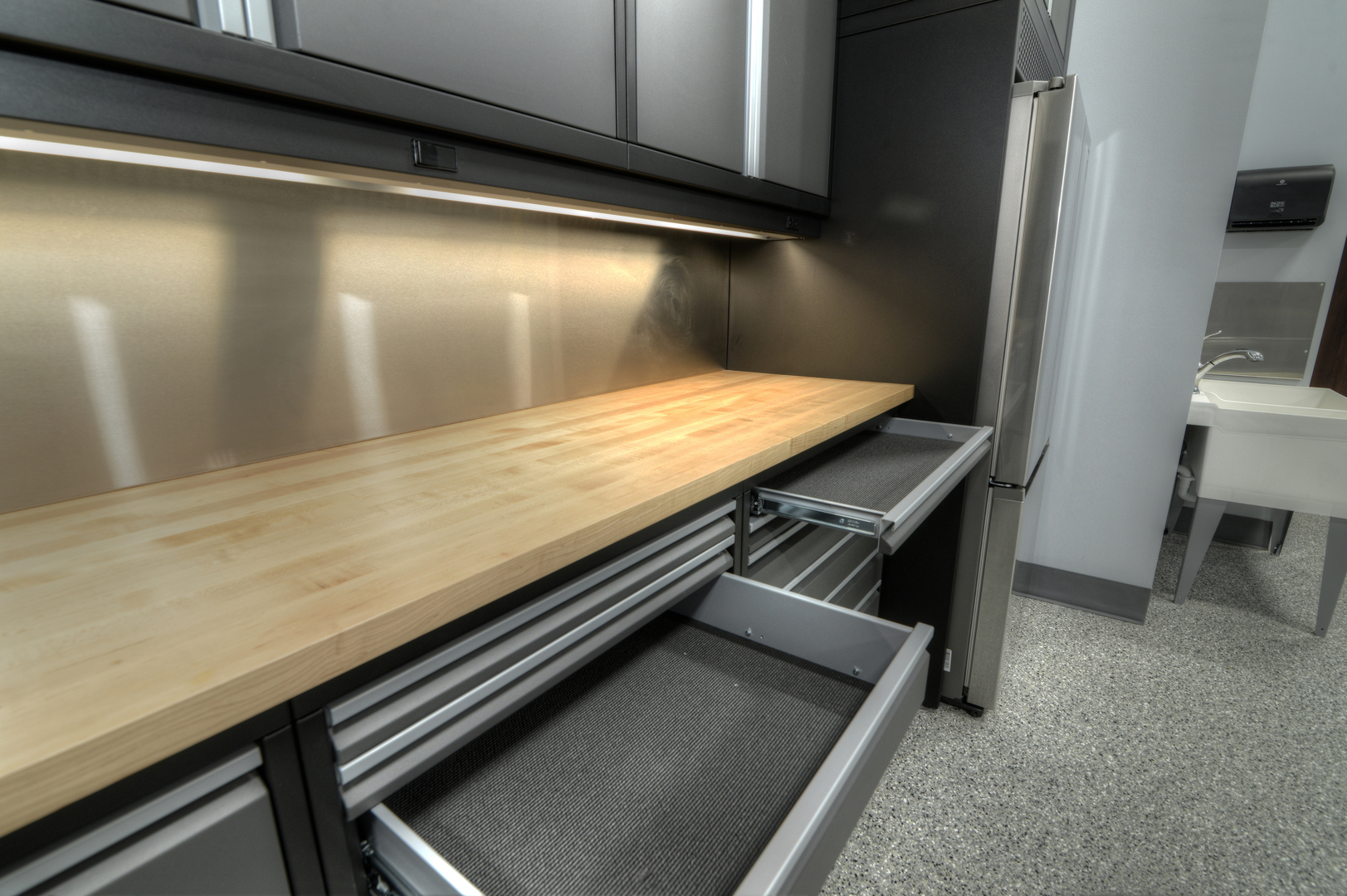 602 Sidwell Court Unit: E