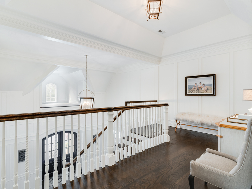 36W400 Hunters Gate Road