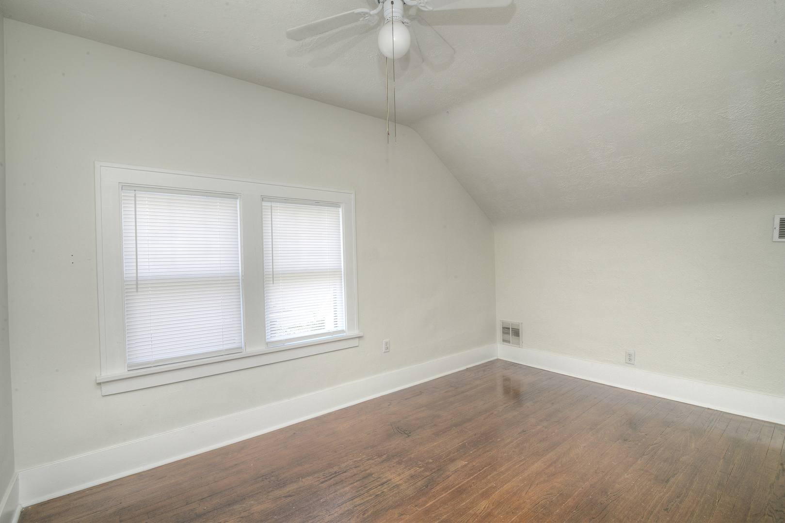 724 S 5th Street