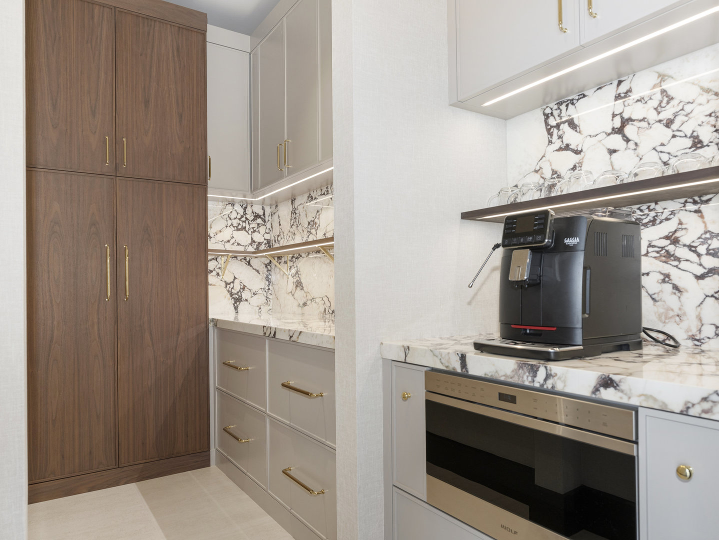 10 Illinois Street Unit: 5A