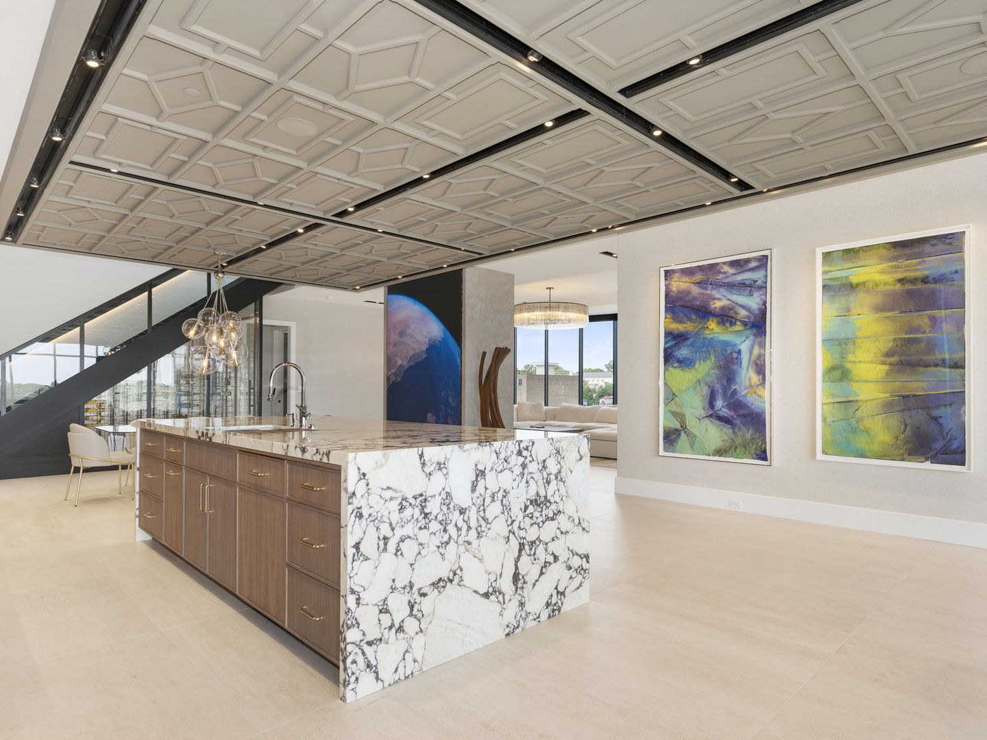 10 Illinois Street Unit: 5A