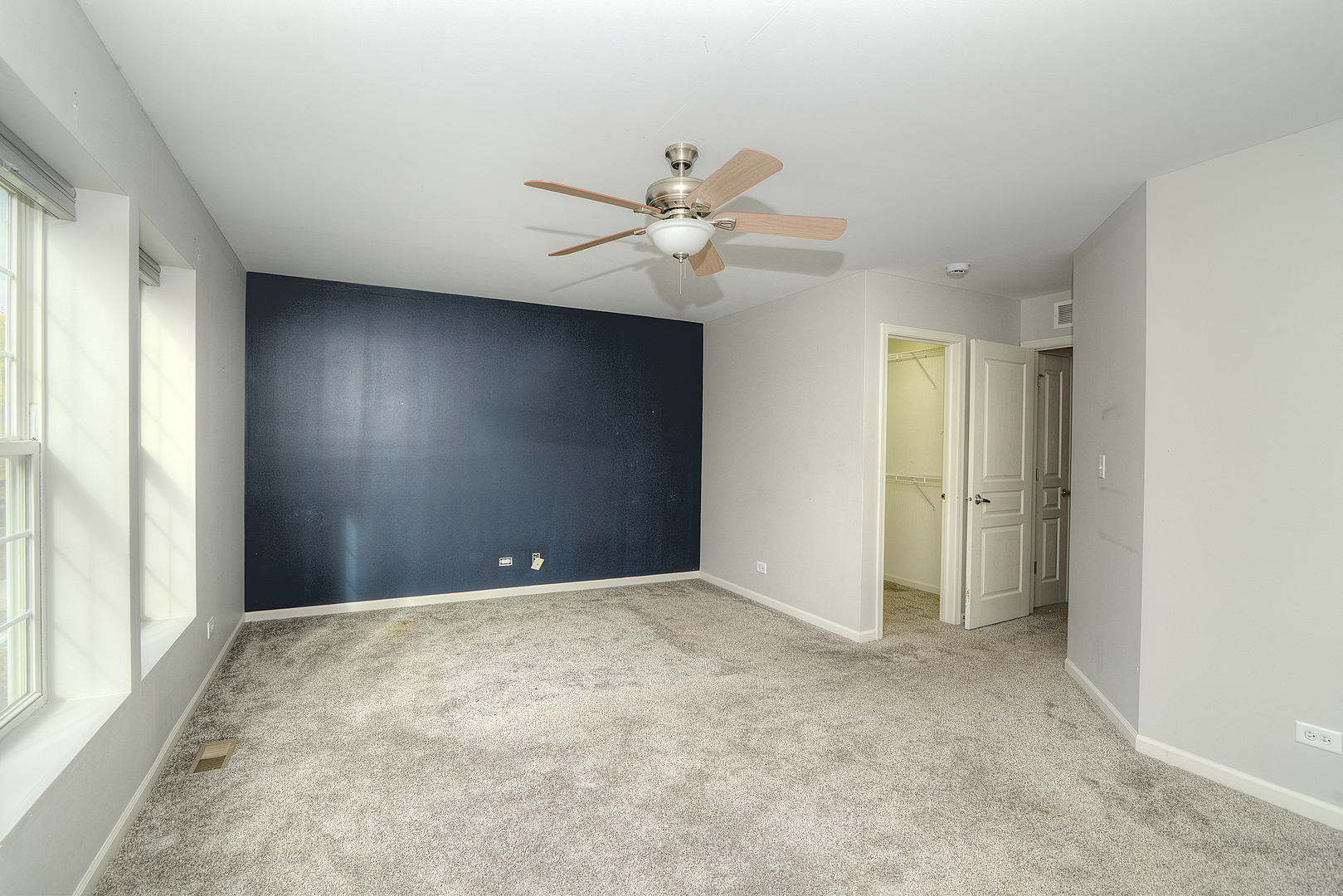 531 METROPOLITAN Street